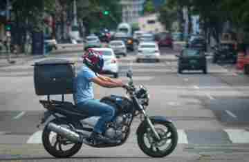  Com IPVA zerado, número de motocicletas cresce 20% em um ano no Paraná 